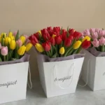 tulipany we flowerboxach